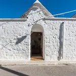 بيت ضيافة Trulli-eu ألبيروبيللو