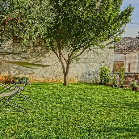Πανσιόν Trulli-eu 3*