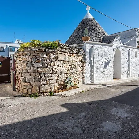 Casa de hóspedes Trulli-eu 3*